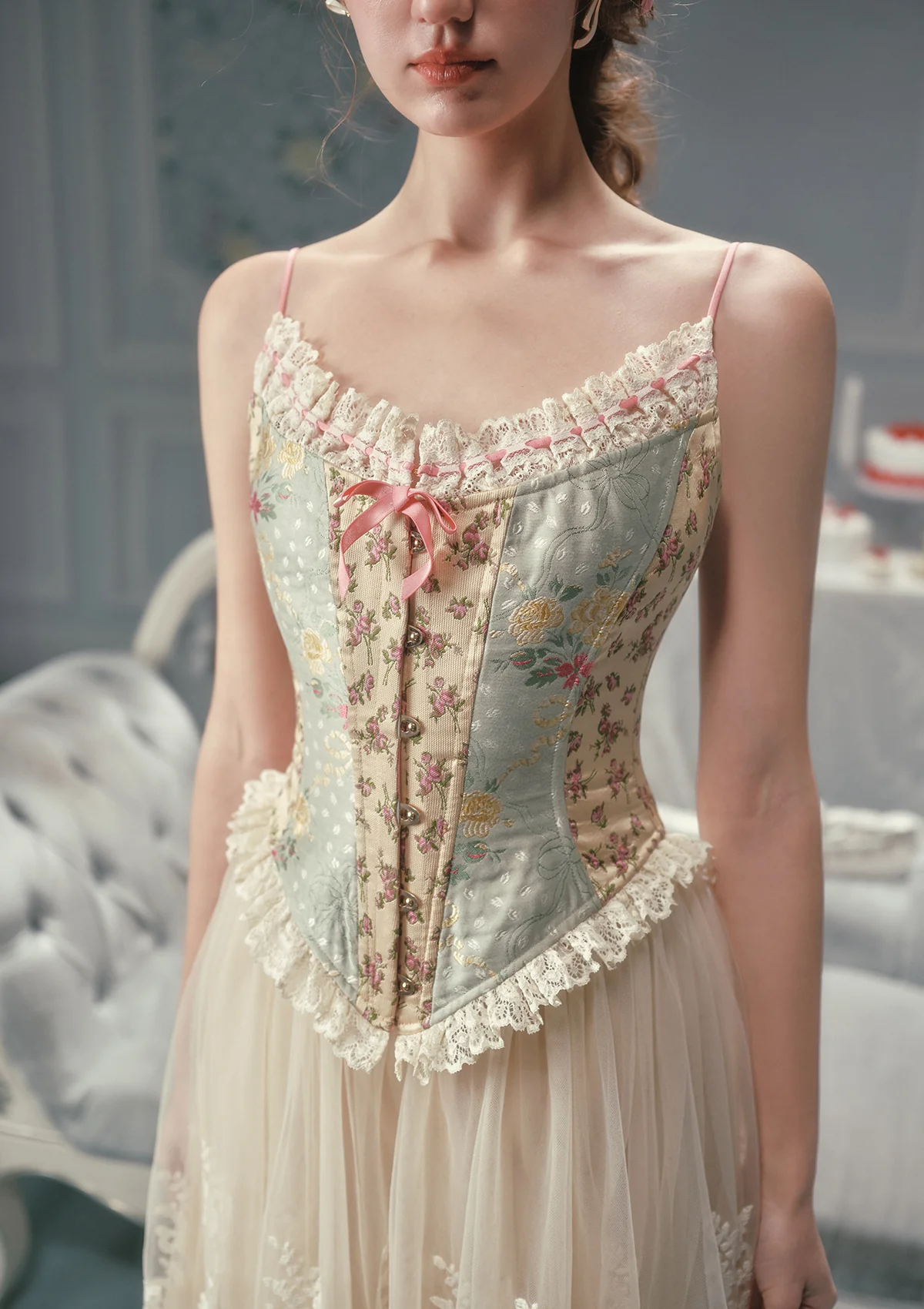 Classic Queen Corset - Image 9