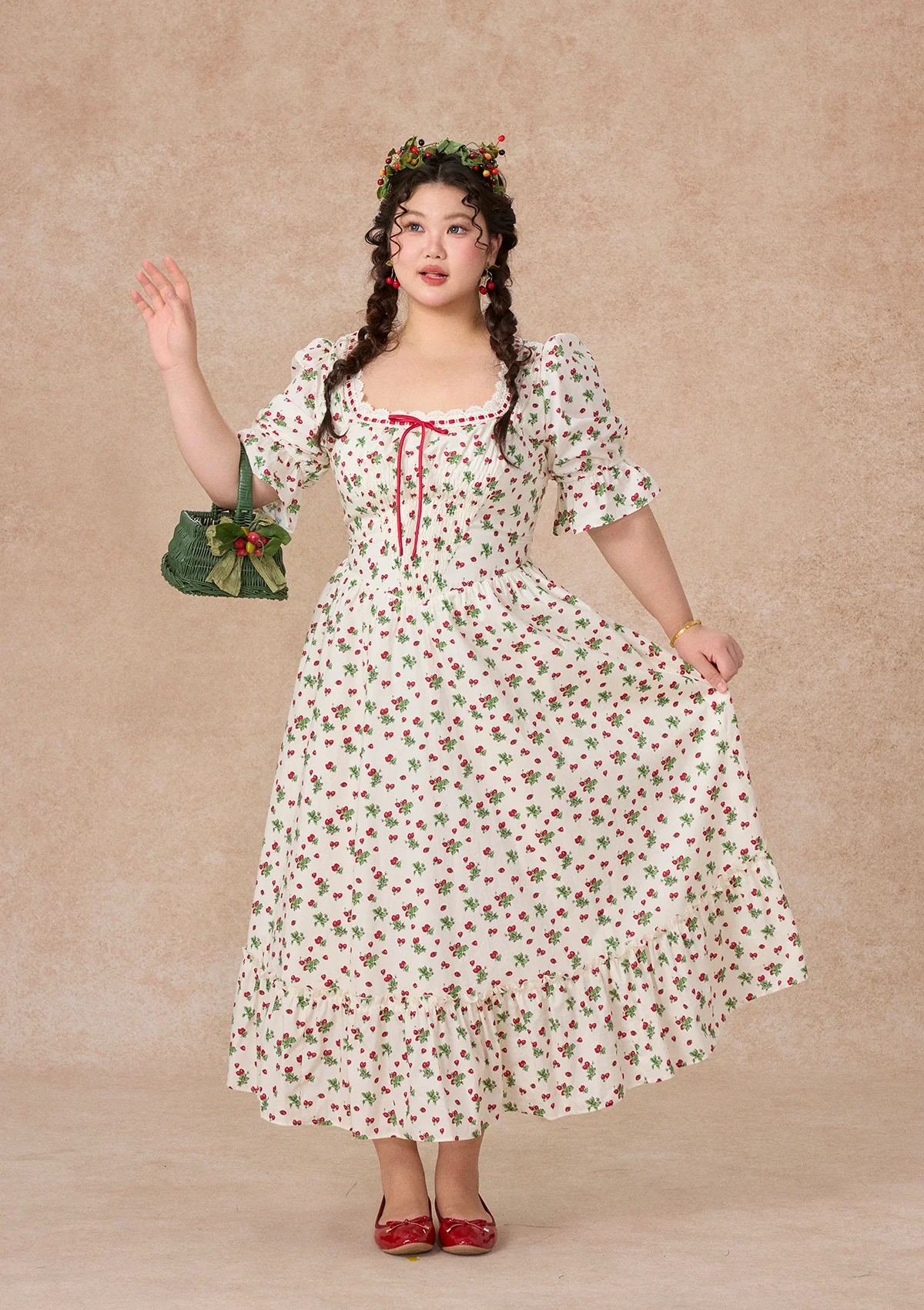 Curve & Plus Wild Strawberry Paradise  Dress - Image 6