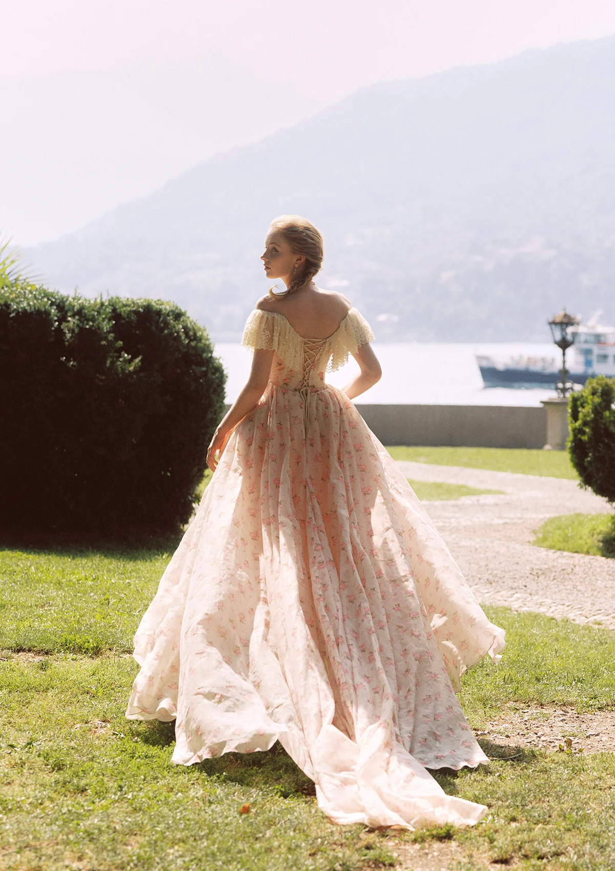Princess Sissi Corset Dress - Image 4