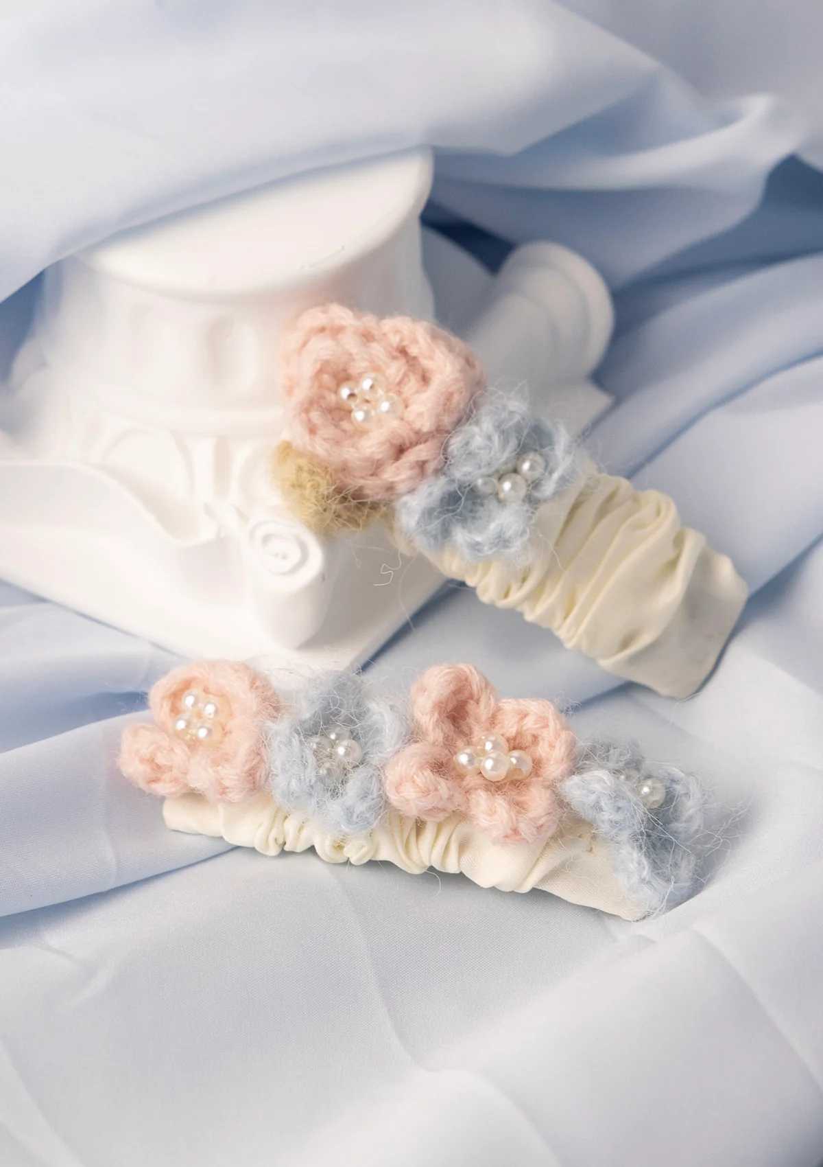 Rose Tide Hair Clip - Image 4